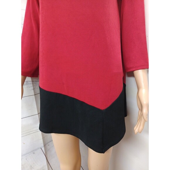 Chicos Travelers Red Black Short 3/4 Sleeve Pullover Top Sz 1 - Picture 2 of 6